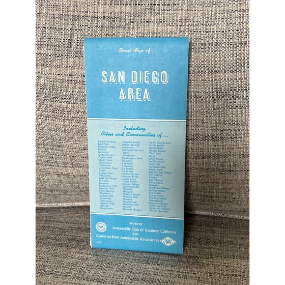 1986 AAA Street Map of San Diego Area - Picture 1 of 7